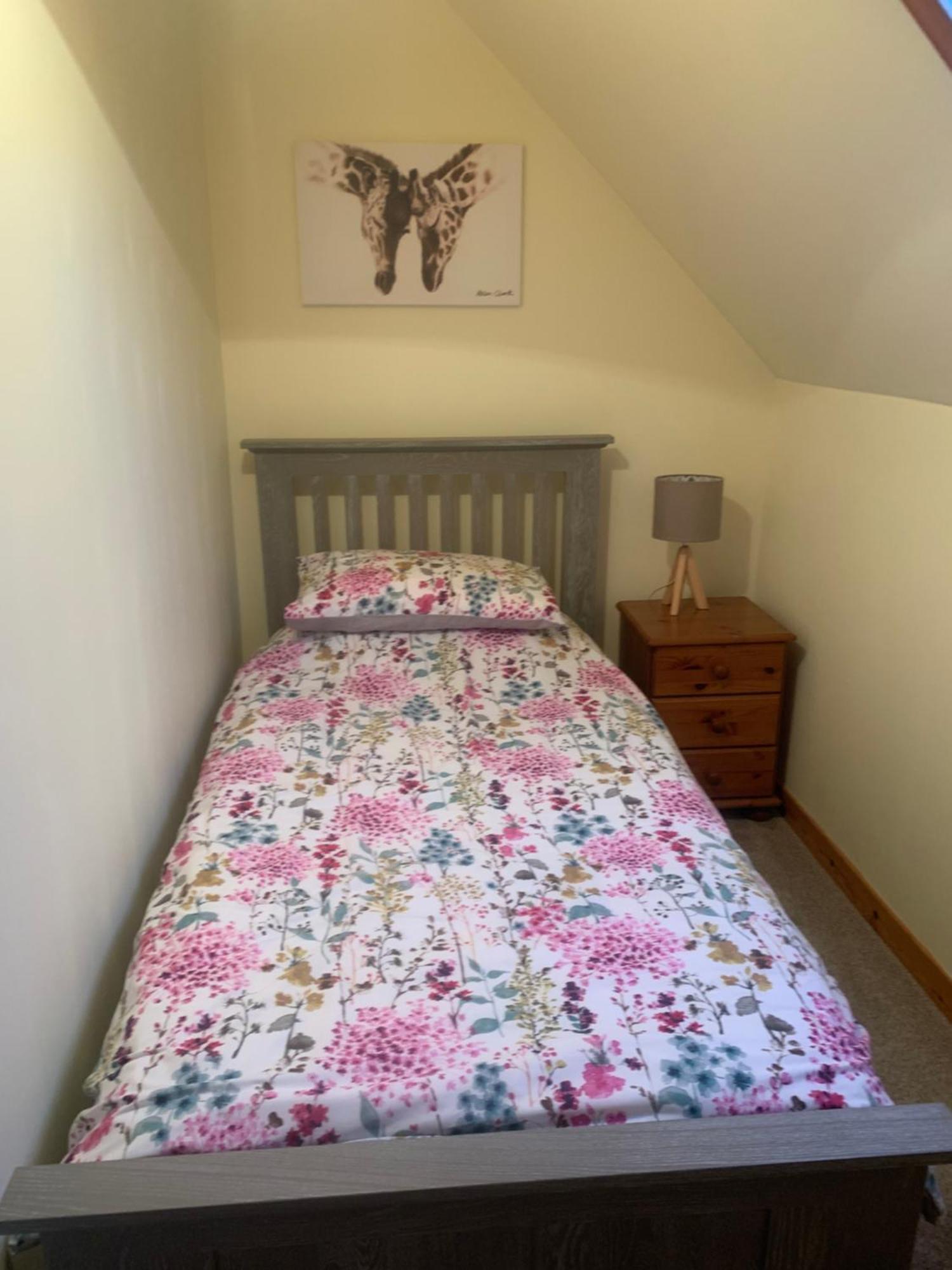 Sineag'S Cottage Pollachara Екстериор снимка
